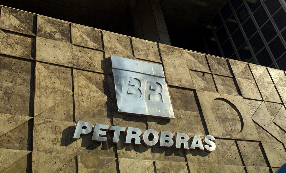 Petrobras estima queda de dívida líquida para US$ 69 bilhões em 2018